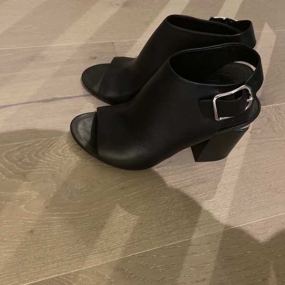 alexander wang- nadia cut-our heel size-38 - Picture 2 of 3
